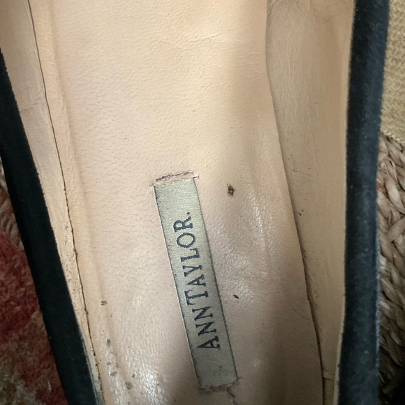 Ann Taylor women’s vintage Classic Black Velvet Loafers-8.5 - Picture 5 of 5